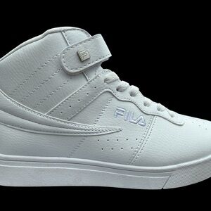 NWB FILA Vulc 13 Women’s High Tops All White Size 7.5